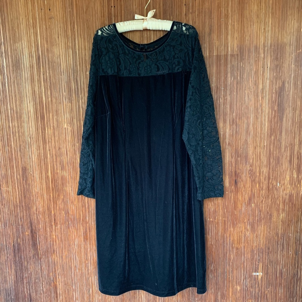 Velvet and Lace Black Dress